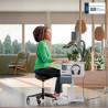 1 TABOURET A ROULETTES ASSIS DEBOUT